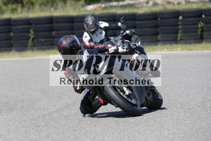 Archiv-2025/48 25.08.2025 Cornu Master School ADR/blau-bleu/102